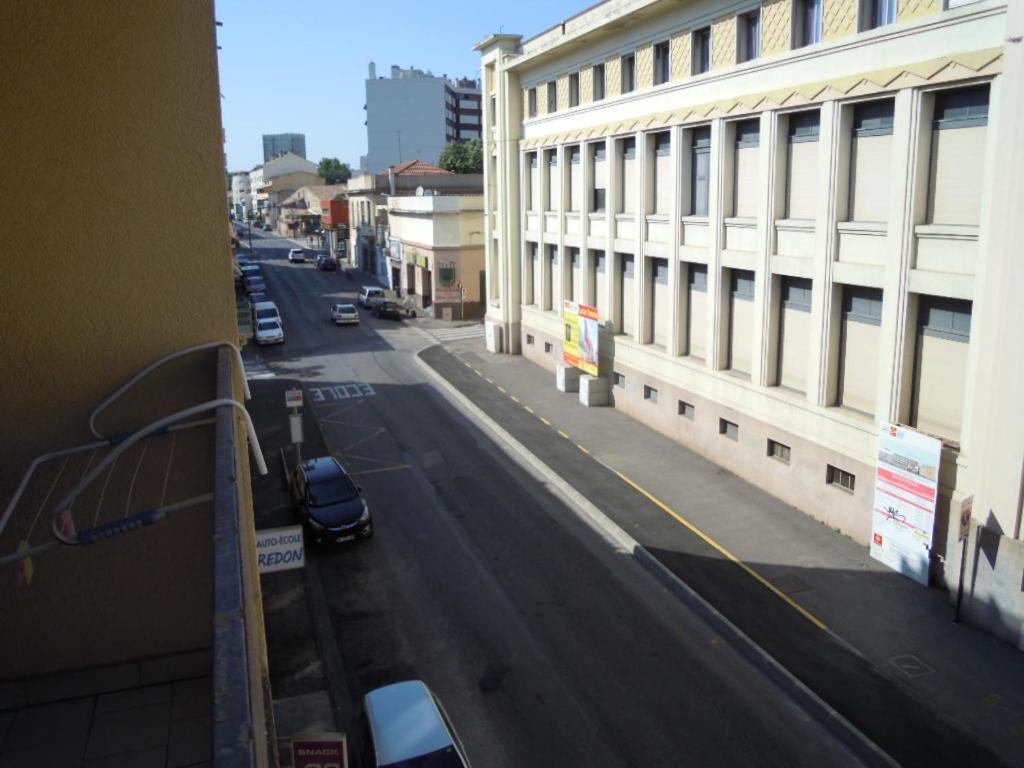 Nimes Studio Parking Dhuoda Exteriör bild